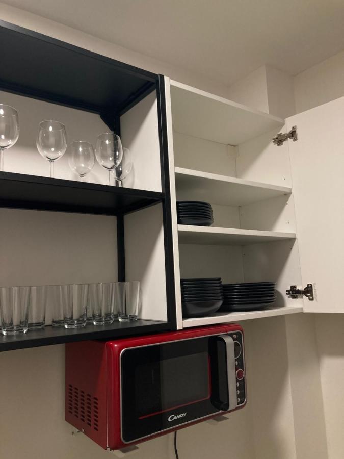 Capsule Hostel Zizkov Tower Prag Eksteriør billede