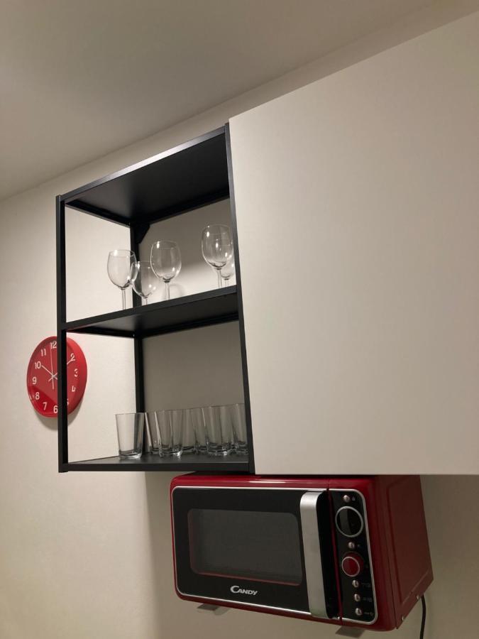 Capsule Hostel Zizkov Tower Prag Eksteriør billede