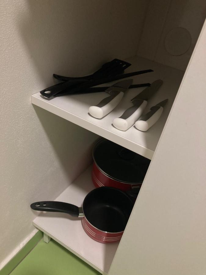 Capsule Hostel Zizkov Tower Prag Eksteriør billede